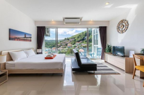 Famous Chic Condo